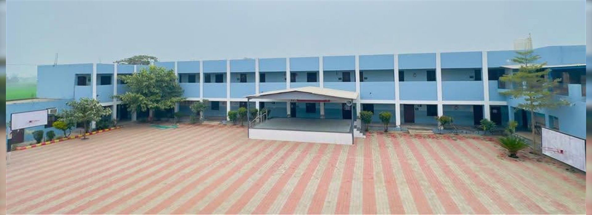 Sant Sipahi school campus